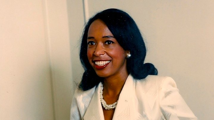 Dr. Patricia Erna Bath